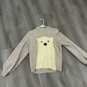 This sweater is so soft I thought it might be itchy after wearing buts it’s not!